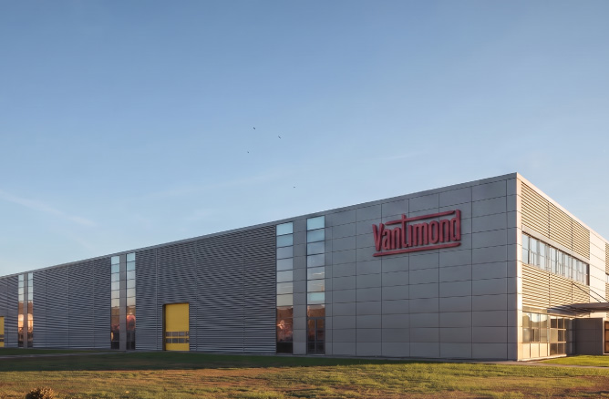 Industrial facility exterior with Vantimond signage